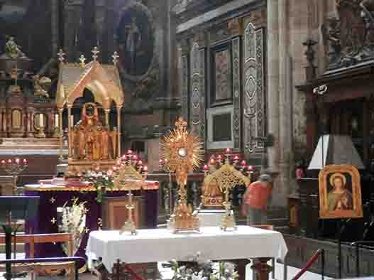 The skull of Saint Mary Magdalene The skull of Saint Mary Magdalene