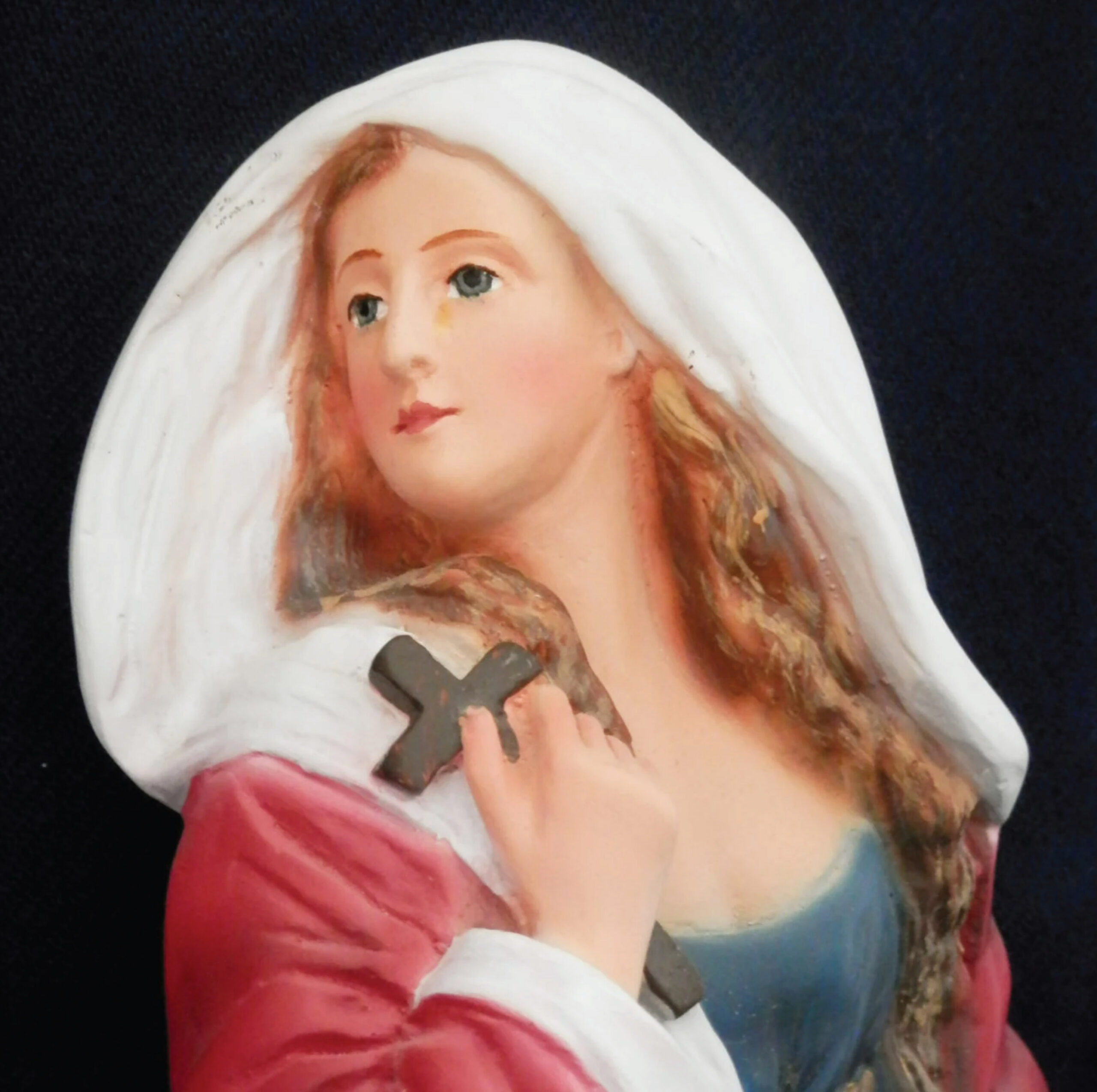 Saint Mary Magdalene statue